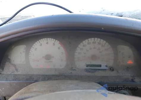 2001 Toyota Tacoma Base V6 z USA, uszkodzony, nr VIN 5TEWN72N11Z801597